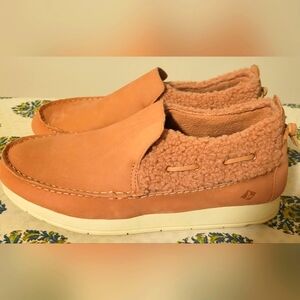 NWOB Sperry women's leather teddy rose moc-sider shoes